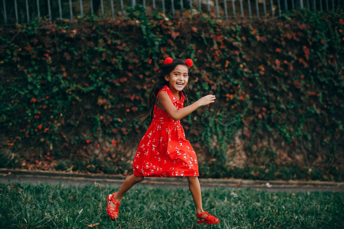 How to Dress Your Daughter for Summer Activities and Outdoor Fun - One Friday World