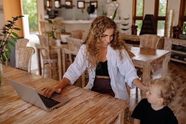 Tips for Managing Your Toddler’s Screen Time - One Friday World
