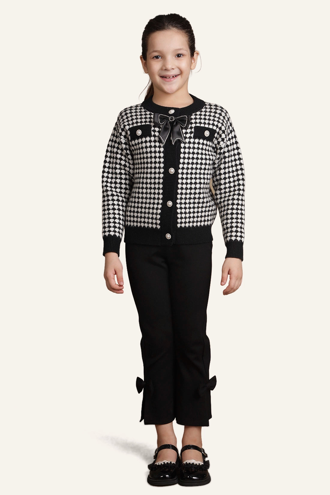 Girls Black Checks Sweater