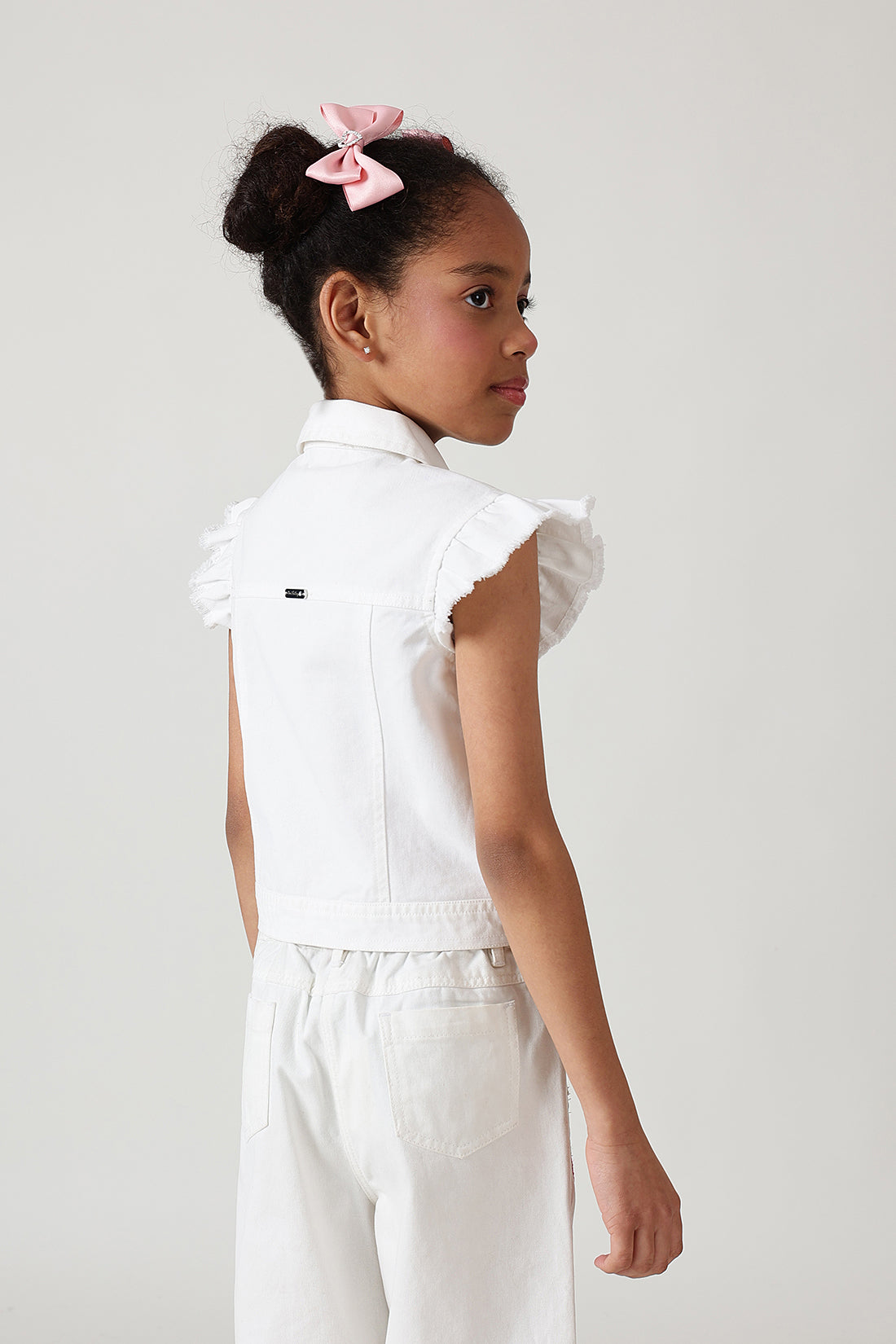 Girls White Regular Frill Sleeve Denim Jackets
