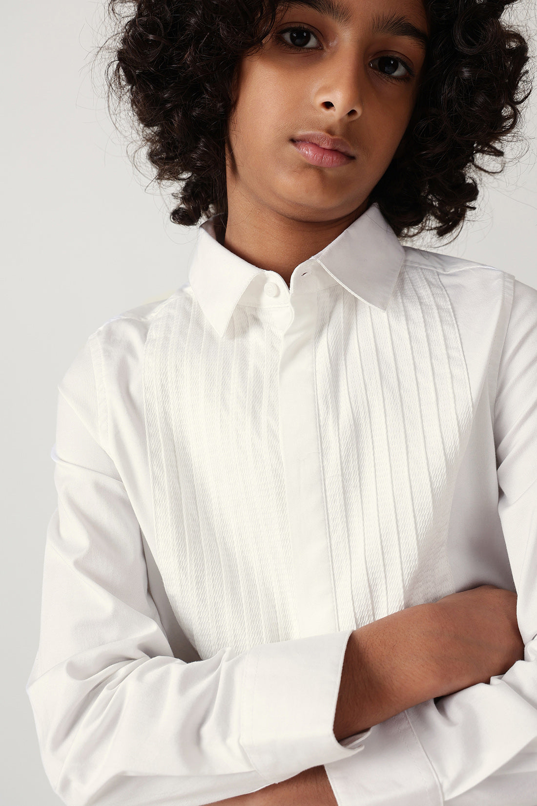 Boys White Regular Fit Full Sleeve Pin-Tucked Shirt by One Friday