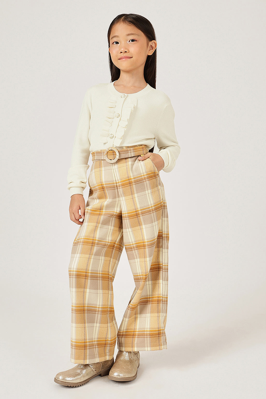 Girls Off White Round Neck Full Sleeve Cardigan