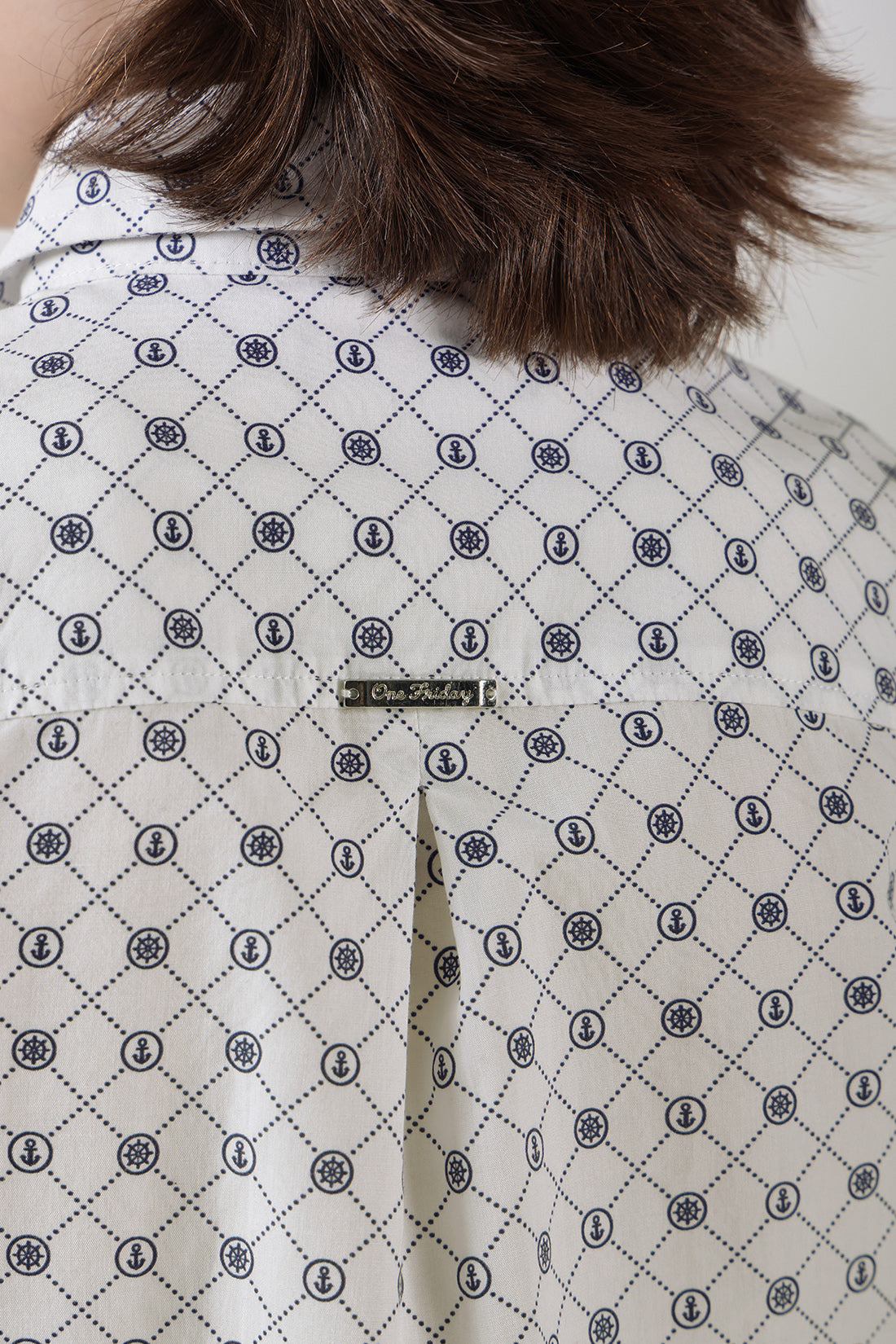 Boys Off White Regular Fit Full Sleeve Printed Shirt by One Friday