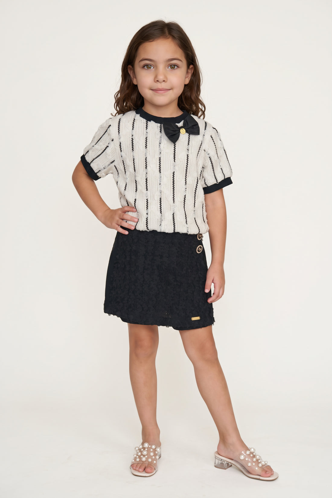Girls Black Banana Crepe Regular Fit Shorts