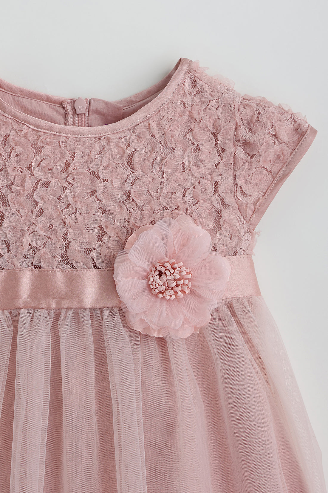 Kids Girls Peach Fit and Flare Sleeveless Solid Dress