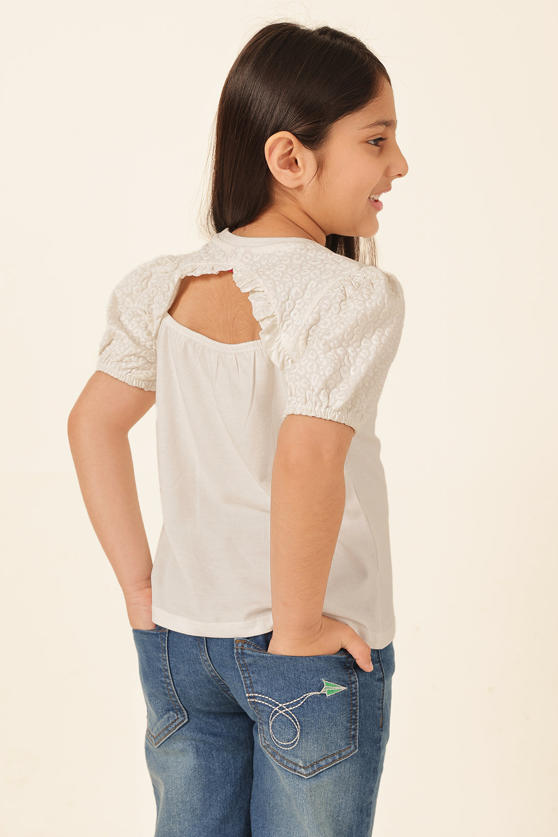 Girls Off White Printed Cotton T-Shirt