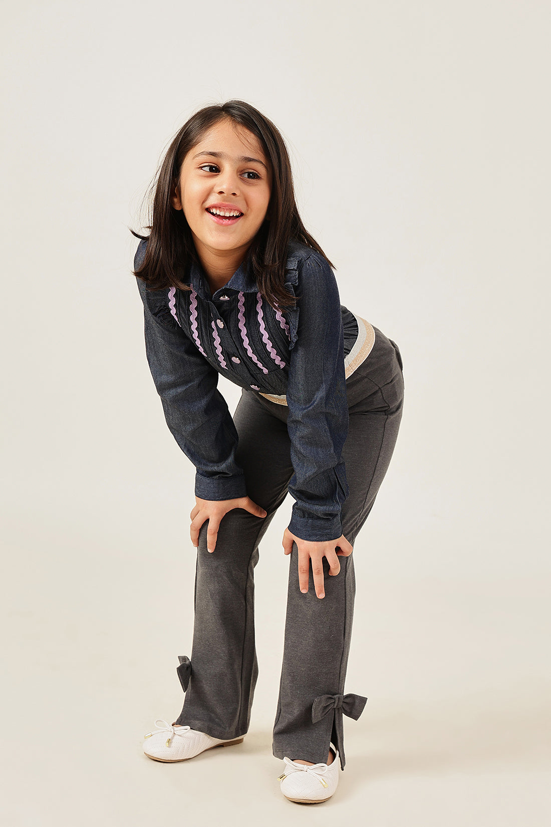 One Friday Girls Grey Bell-Shaped Fit Jeggings - Stretch & Stylish