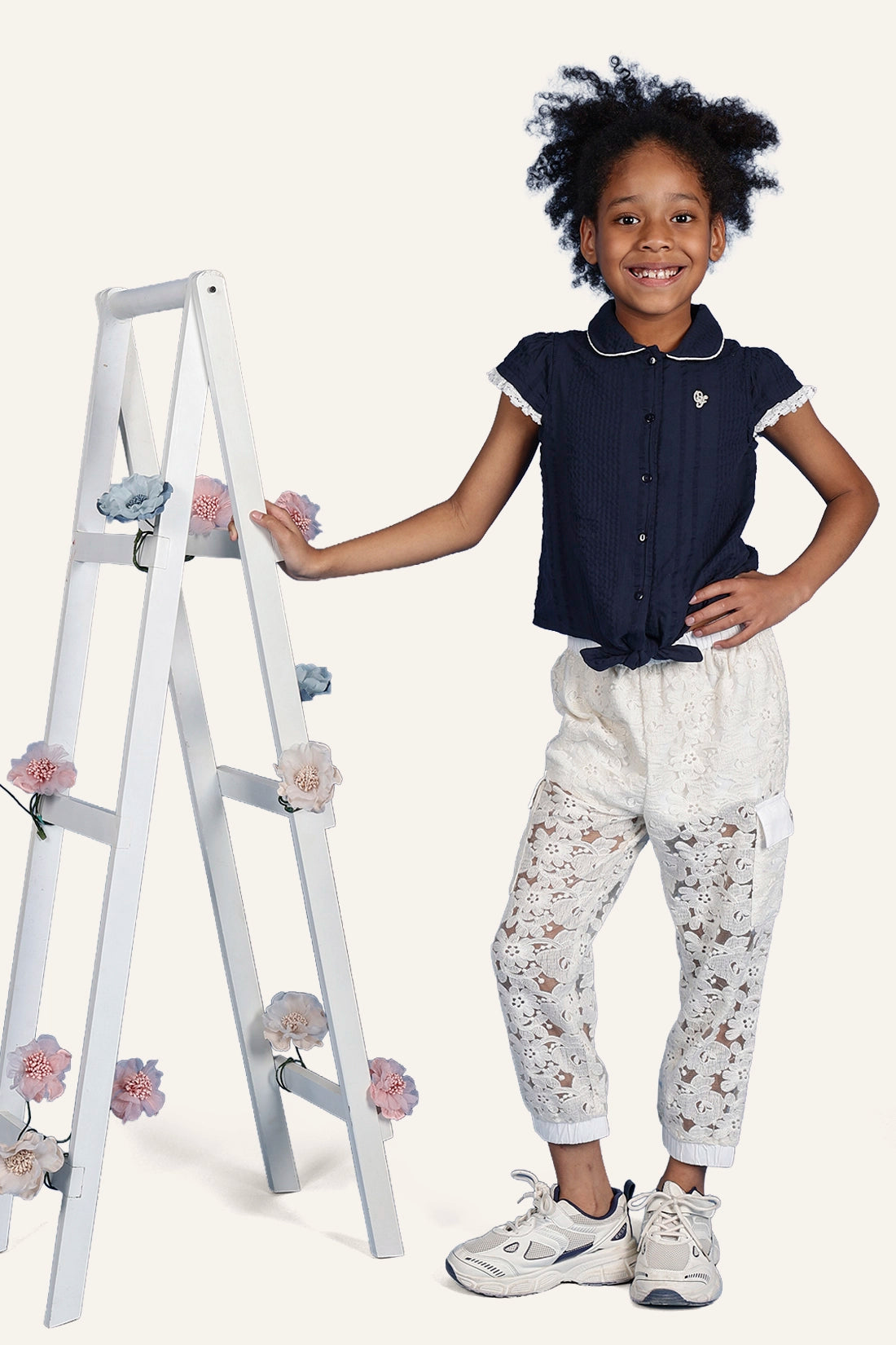 Girls Off White Cotton Laced Jogger