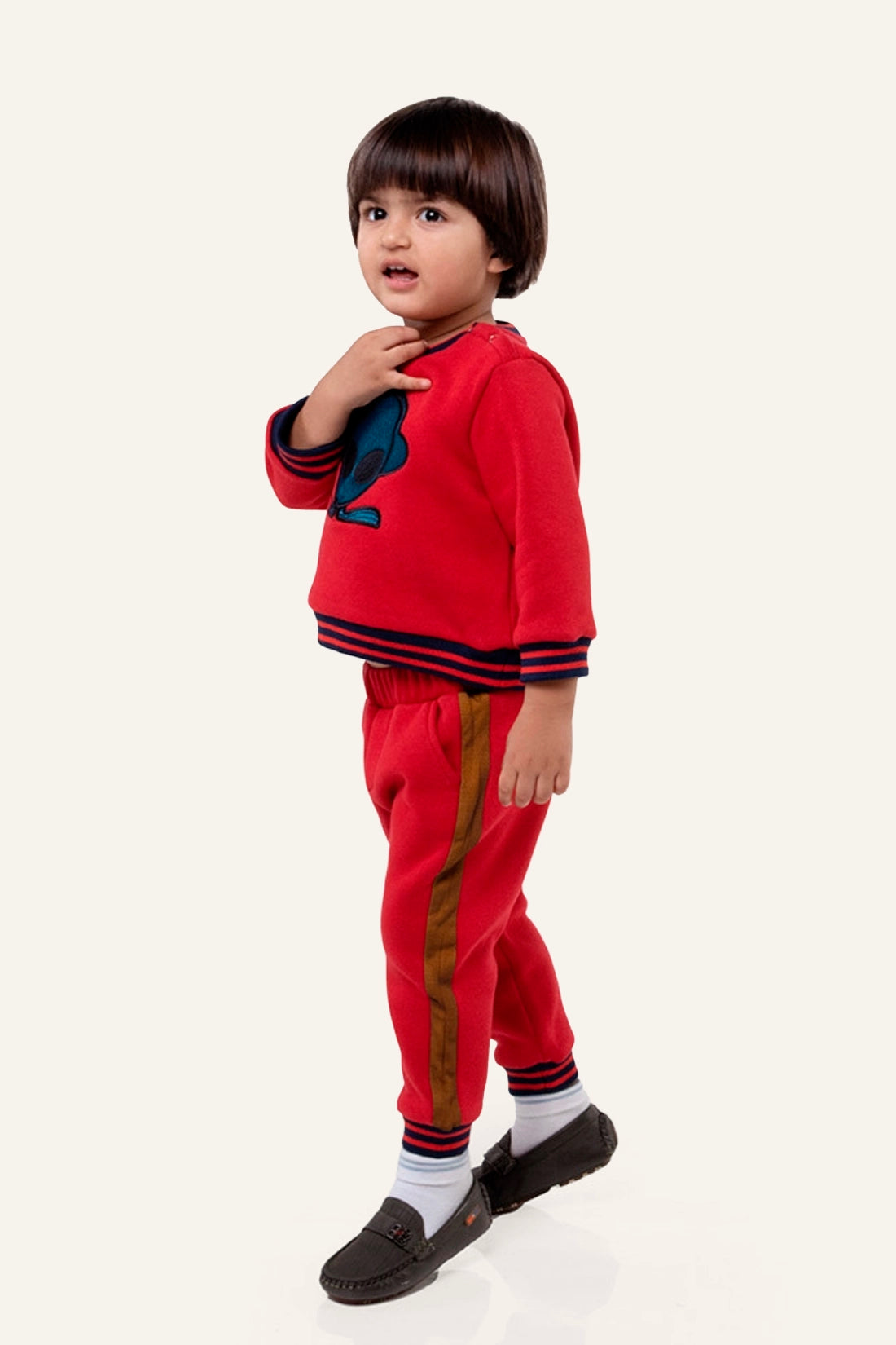 शिशु लड़कों के लिए नया जन्मा लाल एलियन ट्रैक सूट