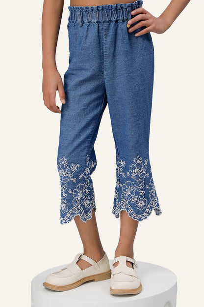 Girls Embroidered Capri Pant