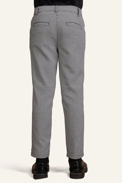 Boys White & Black Checks Trouser
