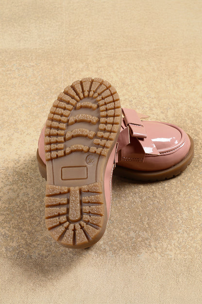 One Friday Girls Pink Casual Loafers