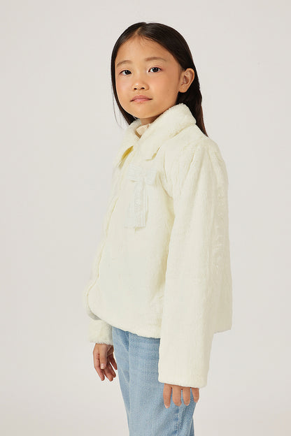 Girls Off White Fur Buttoned Shirt Collar Overcoat | One Friday