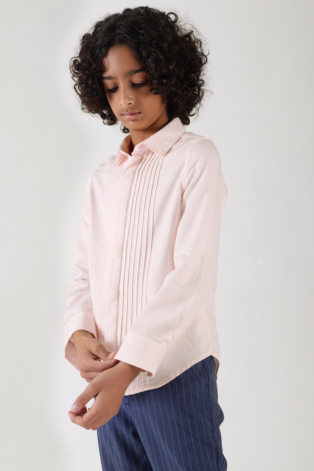 Boys Pink Regular Fit Full Sleeve Solid Shirt by One Friday