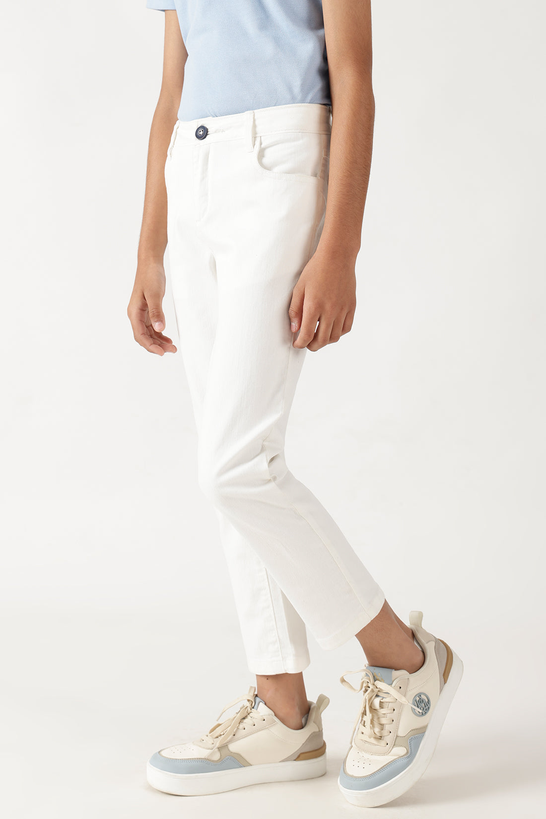Boys Off White Regular Fit Solid Trousers by One Friday