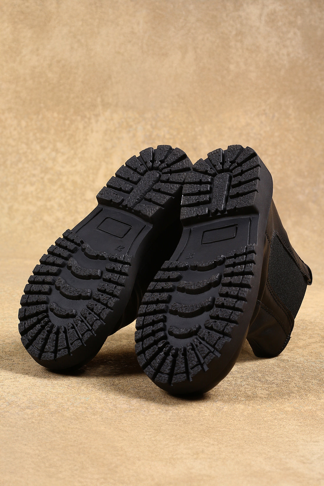 Boys Black Solid Boots