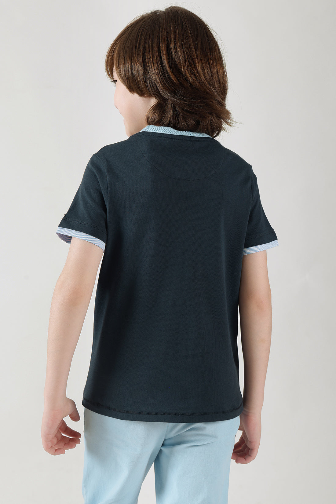 Boys Navy Blue Regular Fit Half Sleeve Solid T-Shirt by One Friday