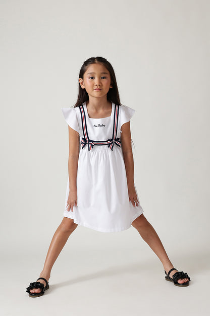 Girls White Fitted & Flared Sleeveless Solid Dress