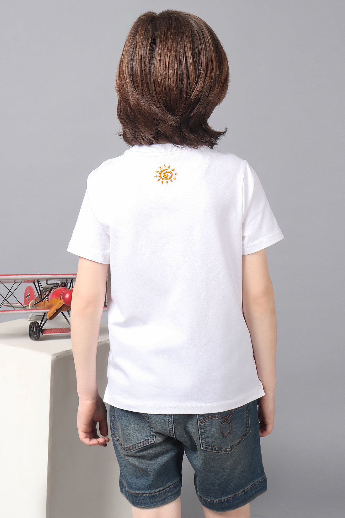 One Friday Kids Boys Disney's Lion King Printed Round Neck White T-Shirt