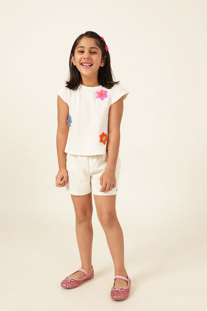 Girl's Off White Regular Fit Shorts One Friday