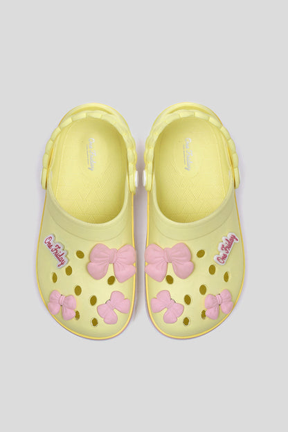 Girls Yellow Bow Clogs with Back Strap – Lightweight & Breathable