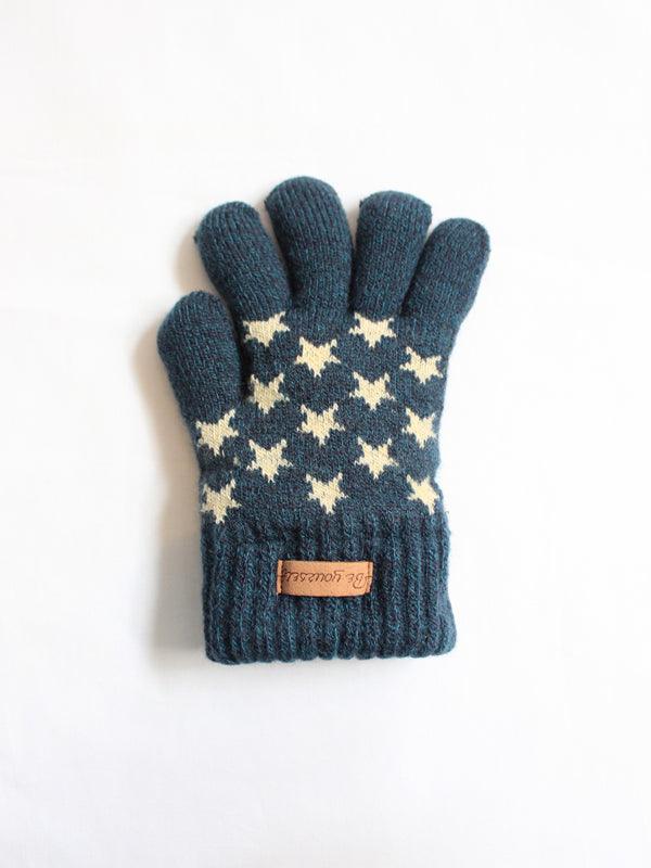 Warm Gloves - One Friday World